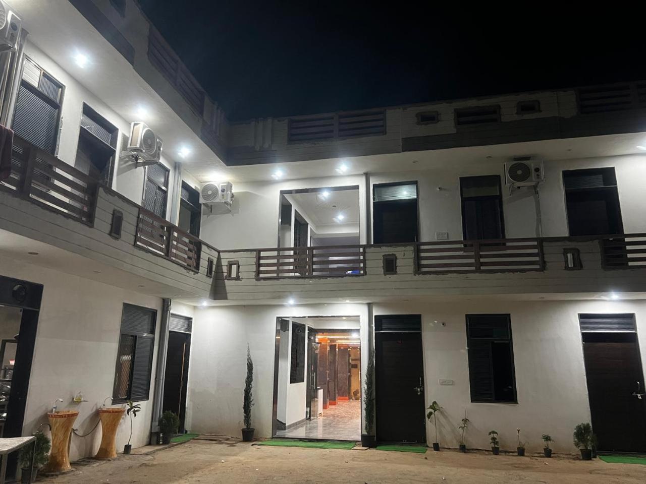 Hotel Shyam Sarover And Restaurant Ringas Экстерьер фото