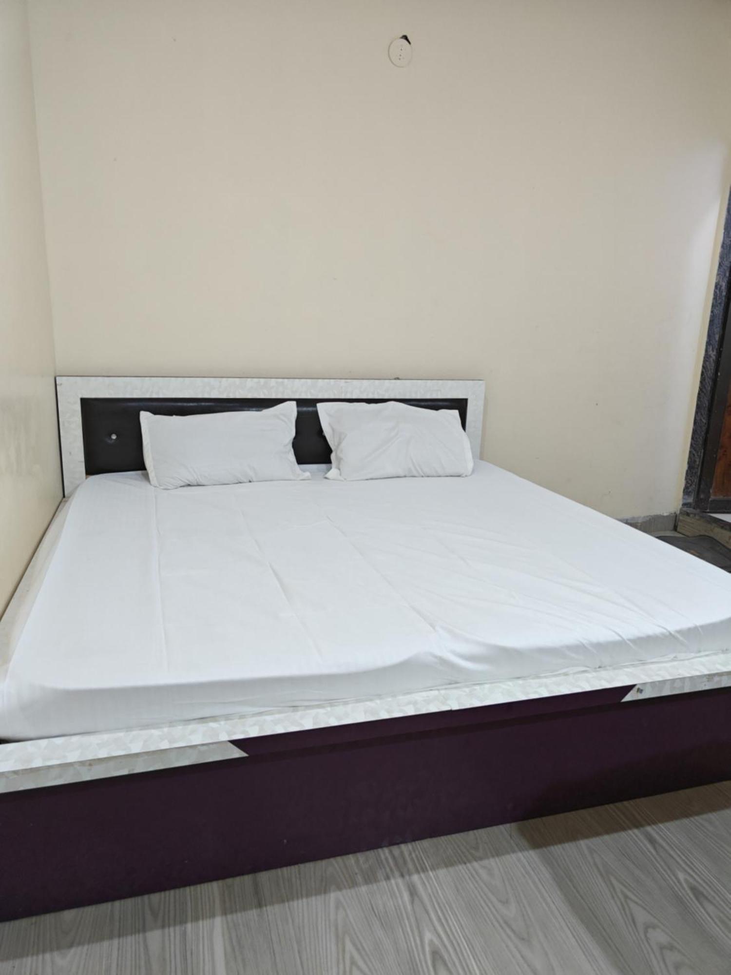 Hotel Shyam Sarover And Restaurant Ringas Номер фото